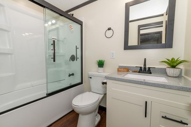 1109 Beale Street, South Bend, IN 46616