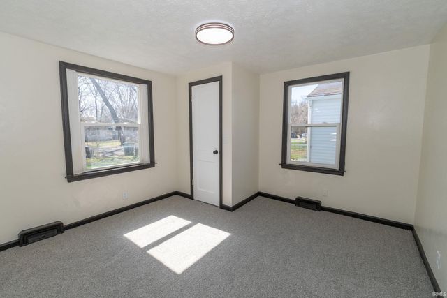 1109 Beale Street, South Bend, IN 46616