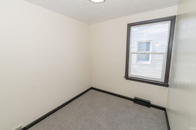 1109 Beale Street, South Bend, IN 46616