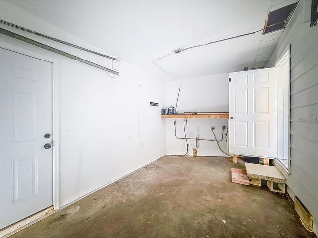 2100 28TH AVENUE N, St Petersburg, FL 33713