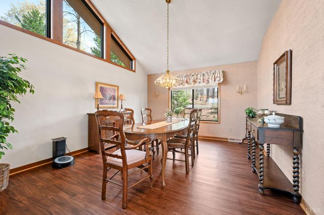 123 Sailview Drive, Forest, VA 24551