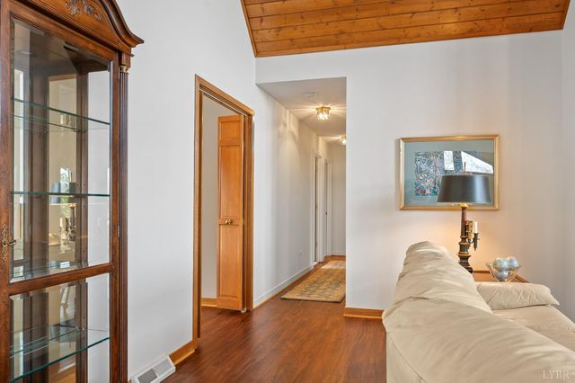 123 Sailview Drive, Forest, VA 24551