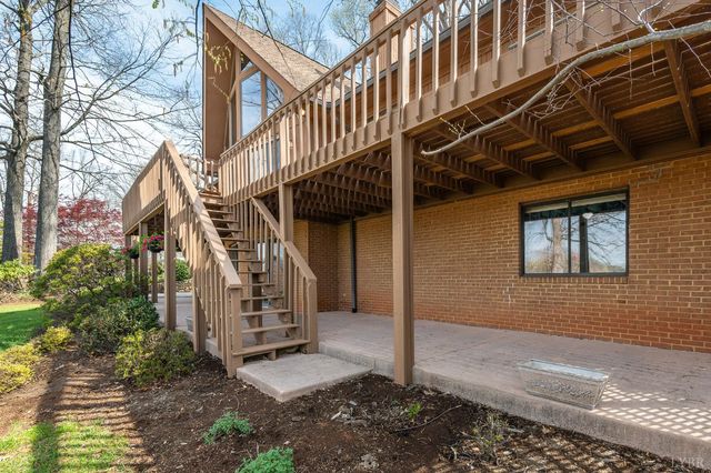 123 Sailview Drive, Forest, VA 24551