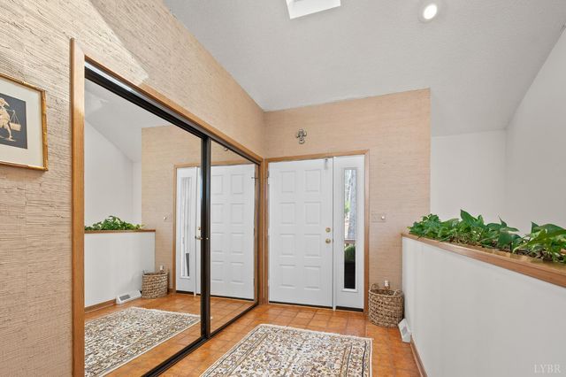 123 Sailview Drive, Forest, VA 24551