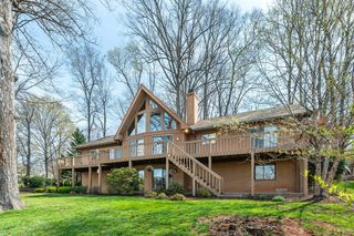 123 Sailview Drive, Forest, VA 24551