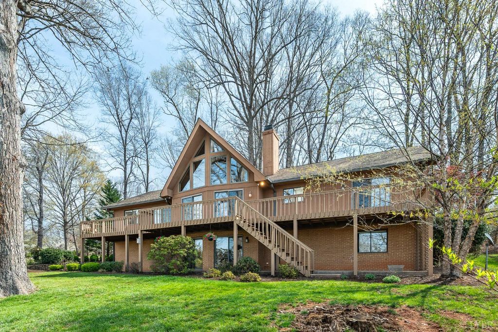 123 Sailview Drive, Forest, VA 24551