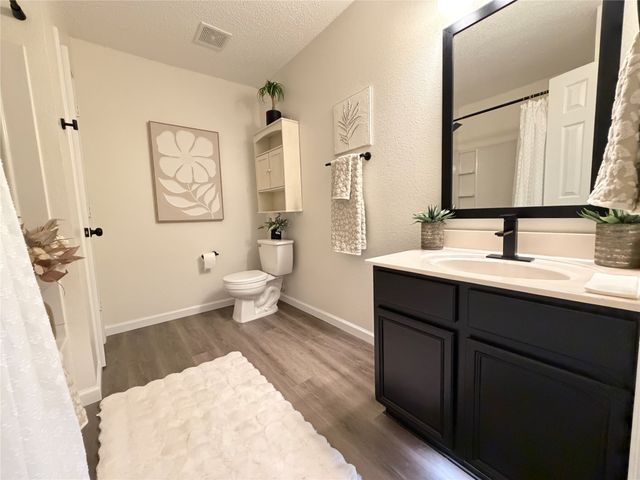 1632 Crown Point Drive, Little Elm, TX 75036