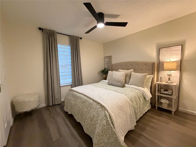 1632 Crown Point Drive, Little Elm, TX 75036