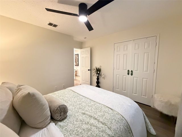 1632 Crown Point Drive, Little Elm, TX 75036