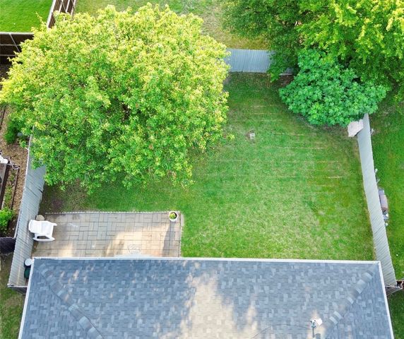 1632 Crown Point Drive, Little Elm, TX 75036