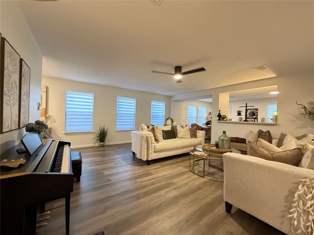 1632 Crown Point Drive, Little Elm, TX 75036