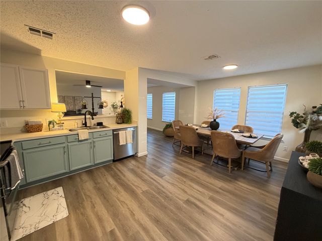 1632 Crown Point Drive, Little Elm, TX 75036