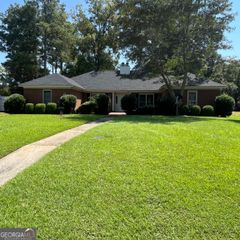 1910 Elkhorn Lane, Albany, GA 31707