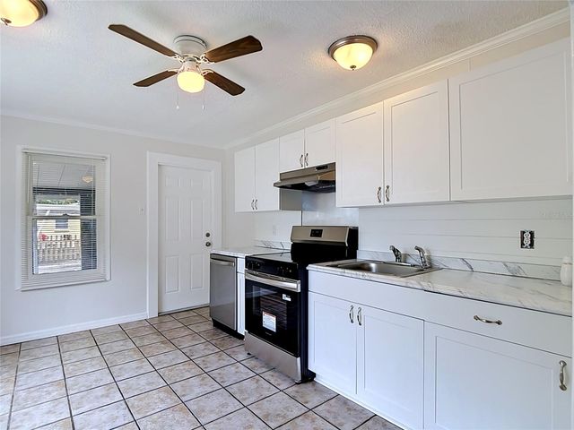 5719 PINE STREET, New Port Richey, FL 34652