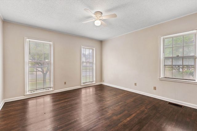 135 S GREER ST, Memphis, TN 38111