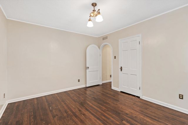 135 S GREER ST, Memphis, TN 38111