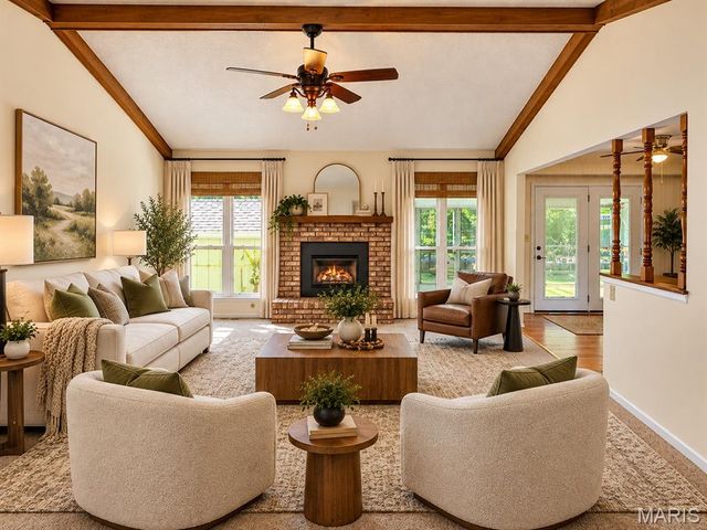 917 Burn Oak, St Charles, MO 63303