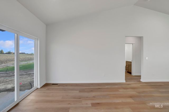 910 23rd Ave E, Jerome, ID 83338