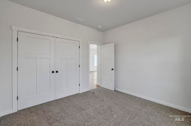 910 23rd Ave E, Jerome, ID 83338