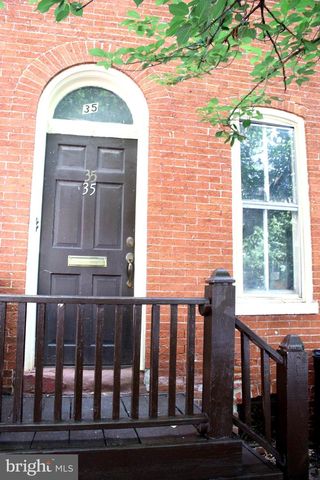 35 N MULBERRY ST, Lancaster, PA 17603