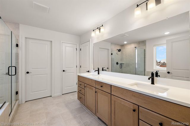 2436 Parkshore Drive, Commerce Charter Township, MI 48382