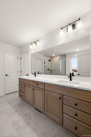 2436 Parkshore Drive, Commerce Charter Township, MI 48382