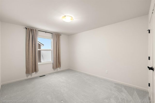 2436 Parkshore Drive, Commerce Charter Township, MI 48382