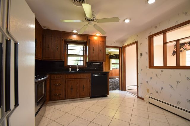 27 Niles Rd, Randolph, MA 02368
