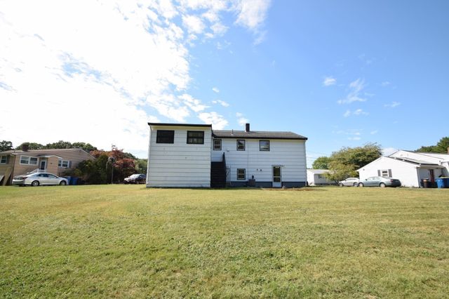 27 Niles Rd, Randolph, MA 02368