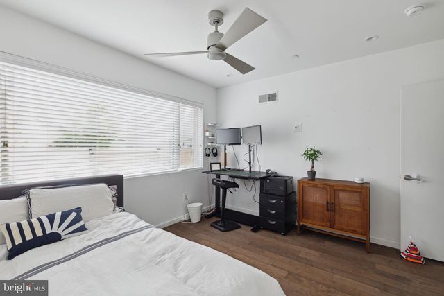 1130 S SYDENHAM ST, Philadelphia, PA 19146