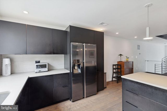 1130 S SYDENHAM ST, Philadelphia, PA 19146