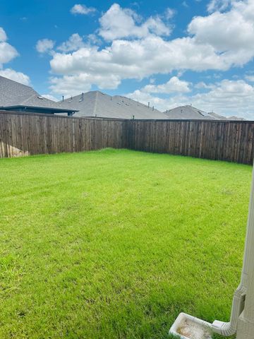 1231 Mill Place, Aubrey, TX 76227