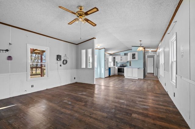 27876 Maple Street, Seligman, MO 65745