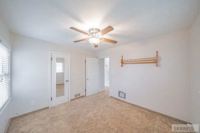 328 N Park Avenue, Shelley, ID 83274