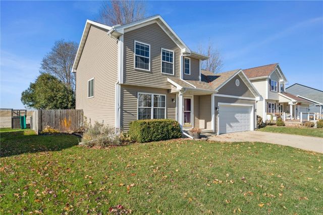 3600 Falcon View Road SW, Cedar Rapids, IA 52404