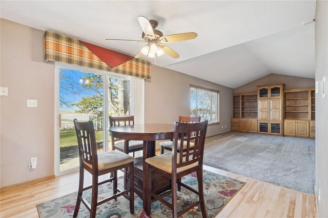 3600 Falcon View Road SW, Cedar Rapids, IA 52404