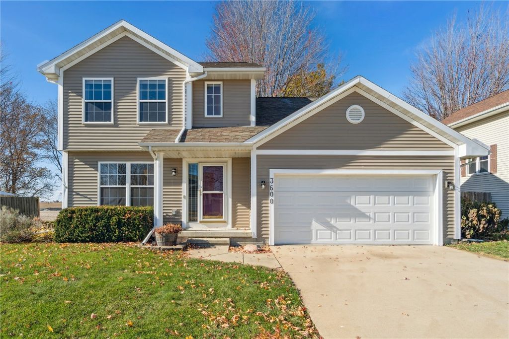 3600 Falcon View Road SW, Cedar Rapids, IA 52404