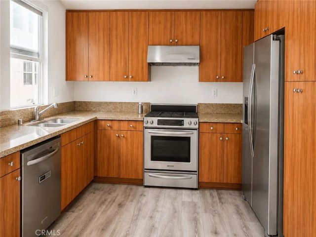 322 E Jeanette, Santa Ana, CA 92705