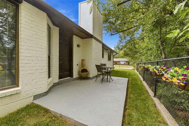 605 Cinnamon Drive, Edmond, OK 73003