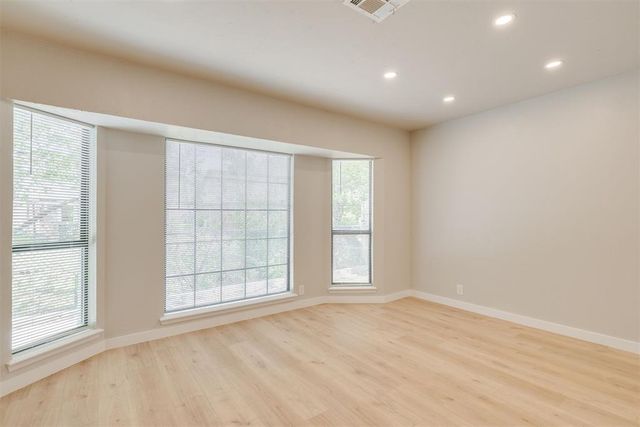 605 Cinnamon Drive, Edmond, OK 73003