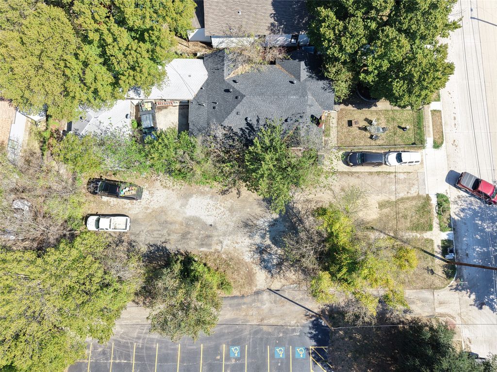 3009 E 1st Street, Fort Worth, TX 76111 — photo 2