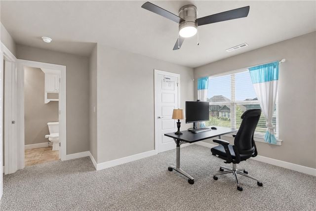 4200 SW Acres Avenue, Bentonville, AR 72713