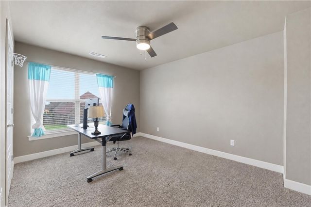 4200 SW Acres Avenue, Bentonville, AR 72713