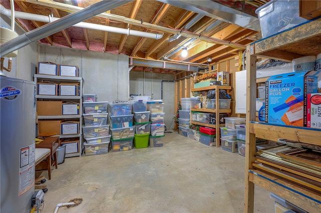 21922 W 82nd Terrace, Lenexa, KS 66220