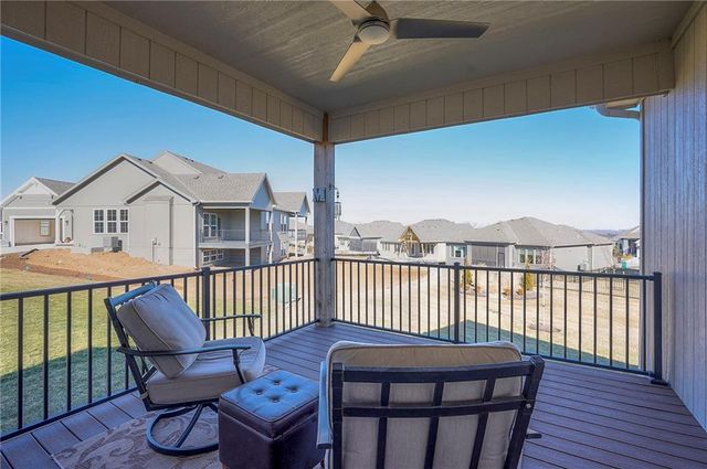 21922 W 82nd Terrace, Lenexa, KS 66220