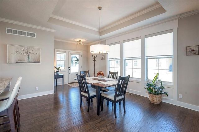 21922 W 82nd Terrace, Lenexa, KS 66220