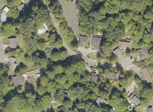 435 SW Mount Baker Drive, Issaquah, WA 98027
