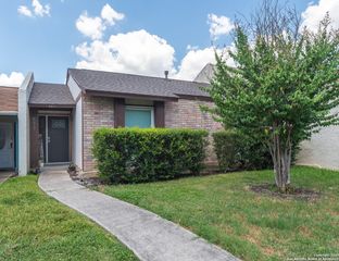 6617 Spring Lark, San Antonio, TX 78249