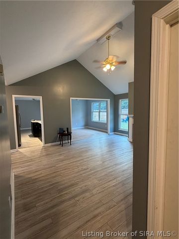 4202 Silver Glade Trail, Sellersburg, IN 47172