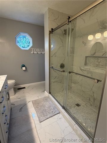 4202 Silver Glade Trail, Sellersburg, IN 47172